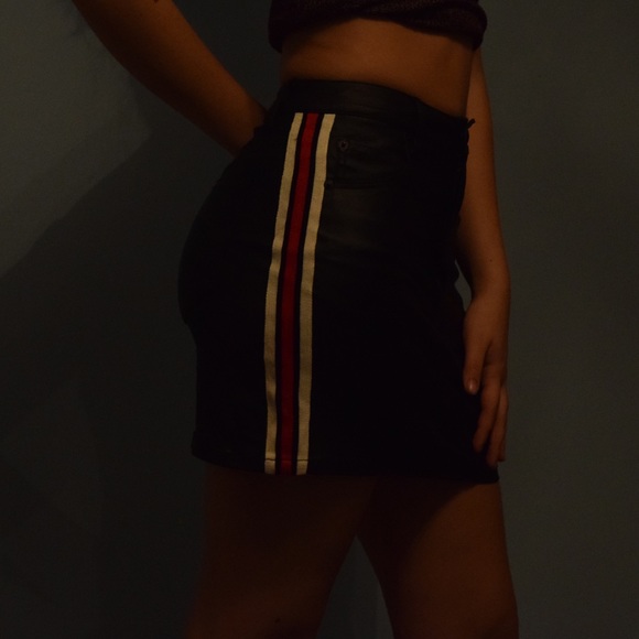 Faux Leather Skirt with Red and White Stripes - Picture 2 of 3